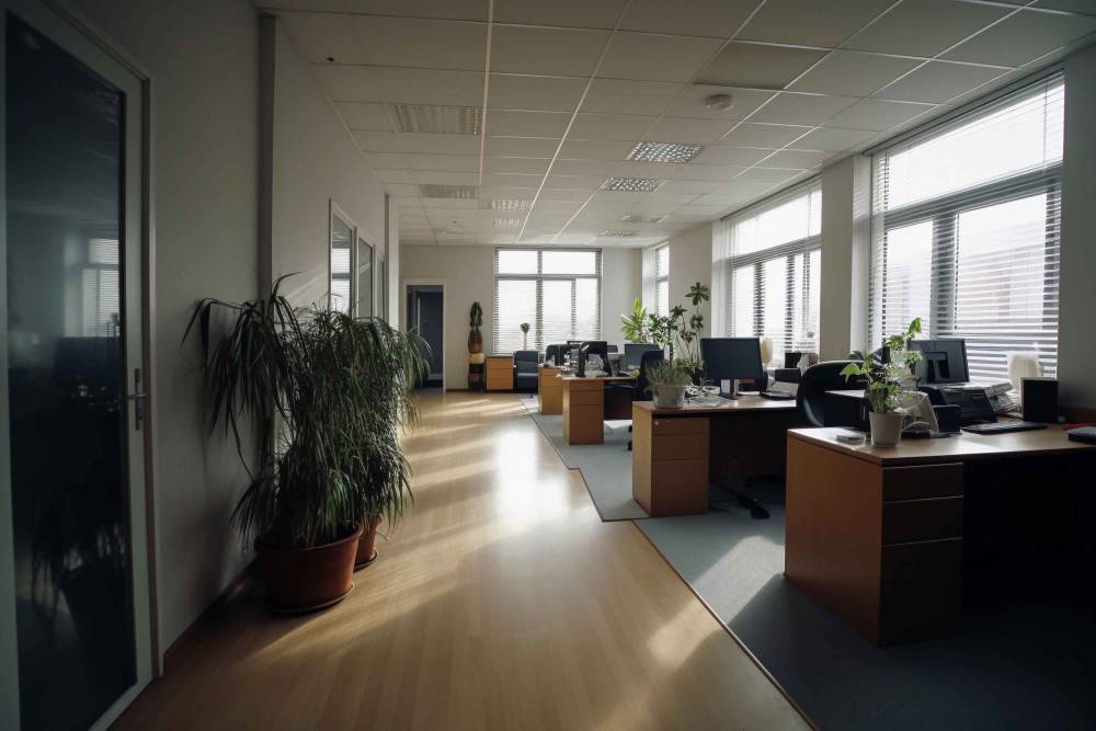 service-nettoyage-bureau-vinci-services-saint-remy